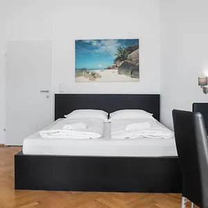Superb 7br Shared Apartment- Near Hauptbahnhof , Wien Österreich